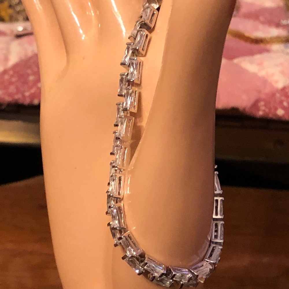 Woman’s 7 inch. Sterling silver bracelet - Picture 3 of 4